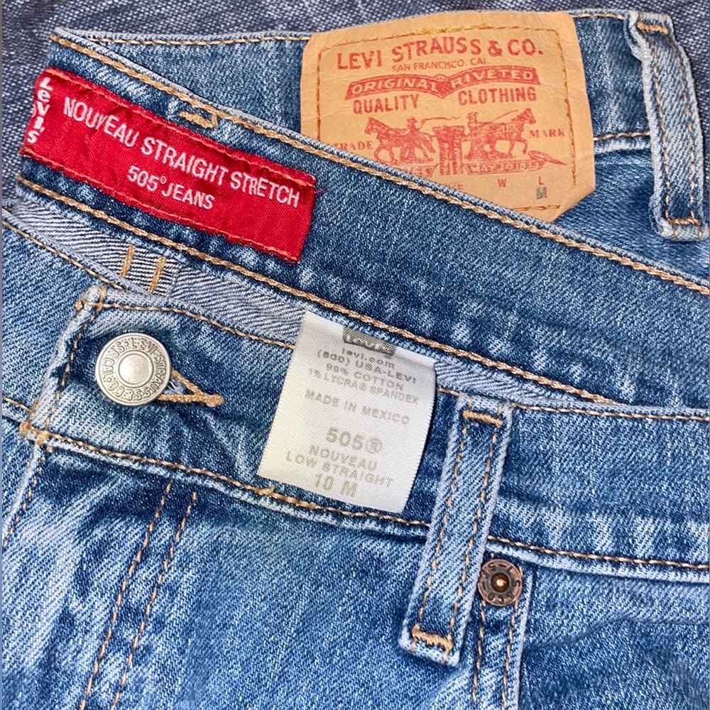 Levis 505 Red Tag Straight Leg Jeans